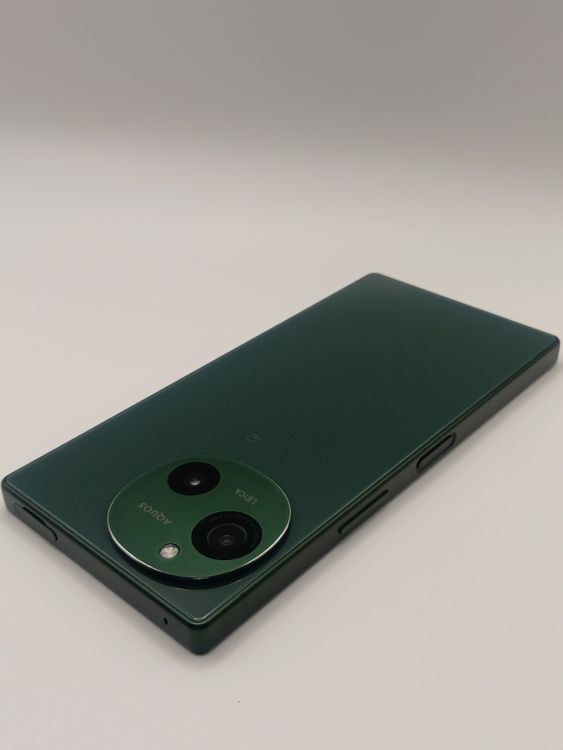 SIM�ե꡼ A401SH AQUOS R9 256GB ���꡼��
