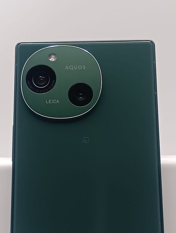 SIM�ե꡼ A401SH AQUOS R9 256GB ���꡼��