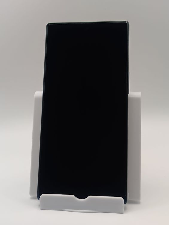 SIM�ե꡼ A401SH AQUOS R9 256GB ���꡼��