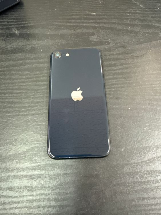 iPhone SE3 64GB 89% SIM�ե꡼ �ߥåɥʥ���