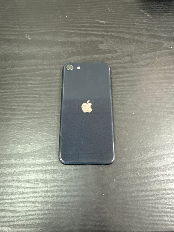 iPhone SE ��3���� 64GB 74% SIM�ե꡼ �ߥåɥʥ���
