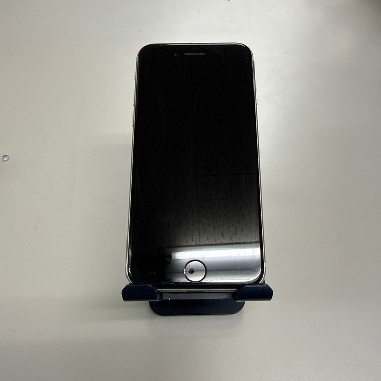 iPhone SE ��3���� 64GB SIM�ե꡼ �������饤��