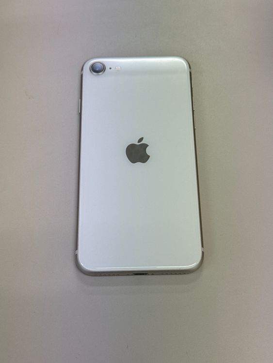 iPhone SE 3 64GB 88% �������饤�� Sim�ե꡼