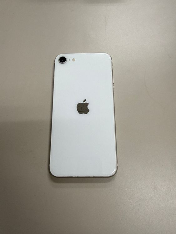 iPhone SE 2 64GB 76% �ۥ磻�� Sim�ե꡼