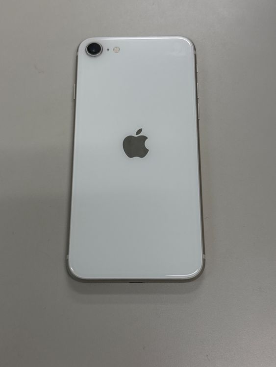 iPhone SE 3 64GB 79% �������饤�� Sim�ե꡼