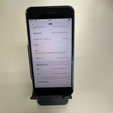 iPhone SE ��3����  84% 64GB SIM�ե꡼ �������饤��