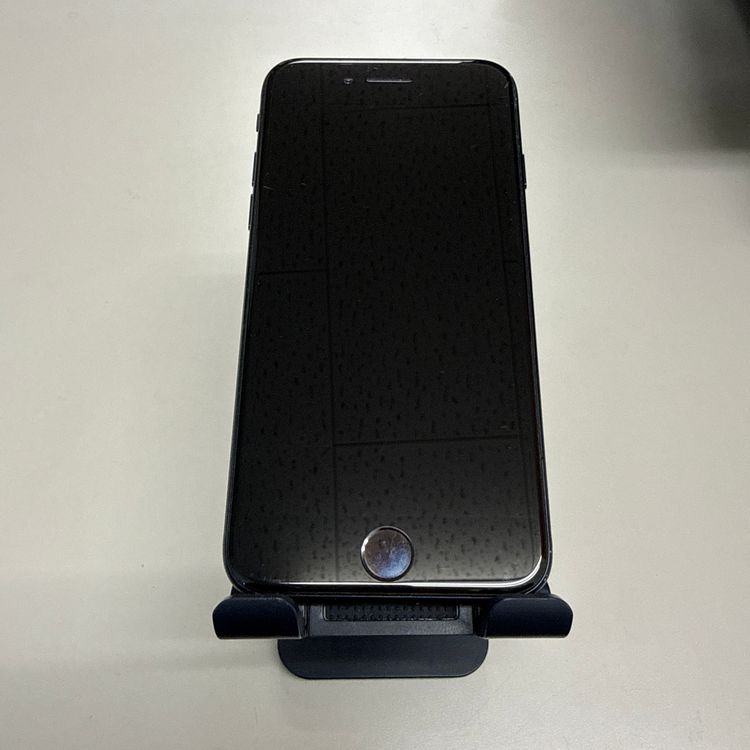iPhone SE ��3���� 64GB SIM�ե꡼ �ߥåɥʥ���