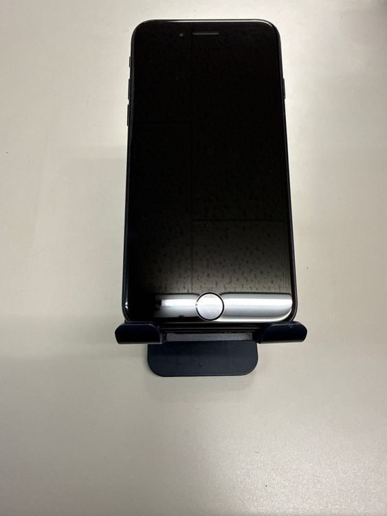 iPhone SE3 64GB 91% SIM�ե꡼ �ߥåɥʥ���