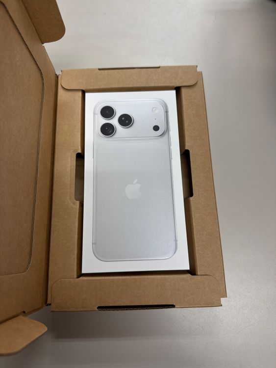 iPhone 18 Pro Max ̤������ ����С�