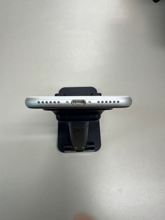 iPhone SE s��2���� SIM�ե꡼ ���ΤΤ�