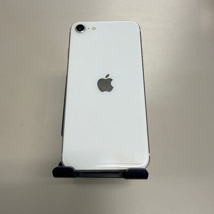 iPhone SE ��3���� 87% 64GB S�ե꡼ �������饤��