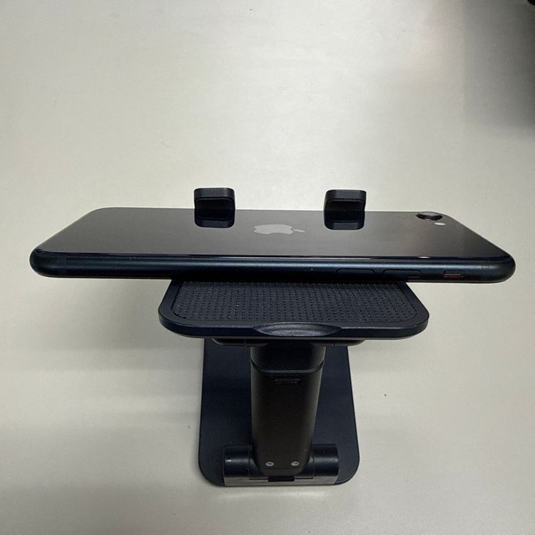 iPhone SE ��3���� SIM�ե꡼���ΤΤ�