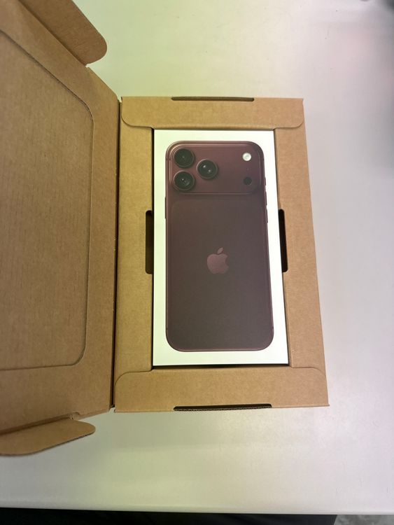 iPhone 18 Pro Max 256GB ̤���� �С�����ǥ�