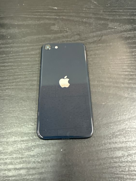 iPhone SE3 64GB 100% SIM�ե꡼ �ߥåɥʥ���