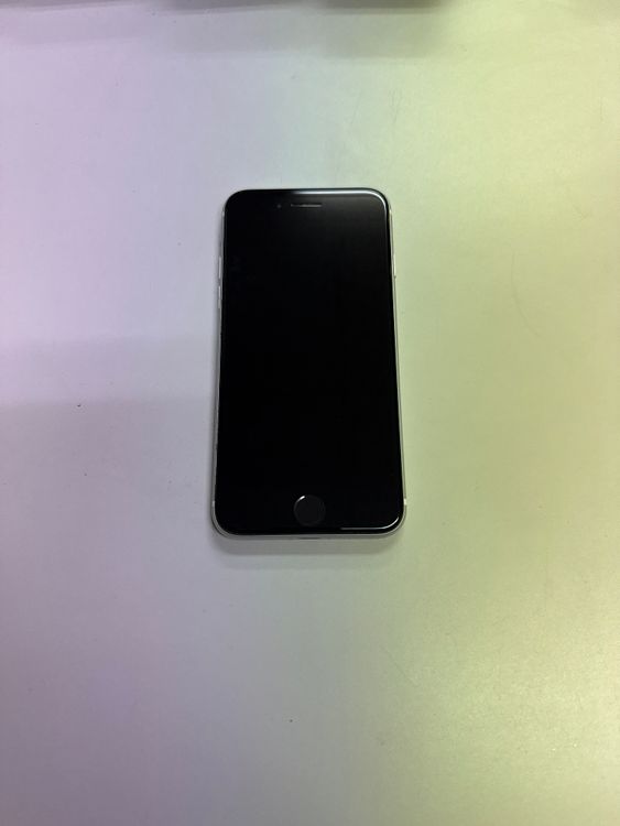 iPhone SE 2 64GB 76% �ۥ磻�� Sim�ե꡼
