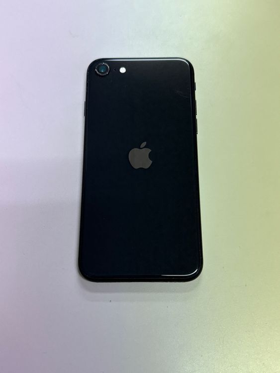 iPhone SE 2 64GB 77% �֥�å� SIM�ե꡼