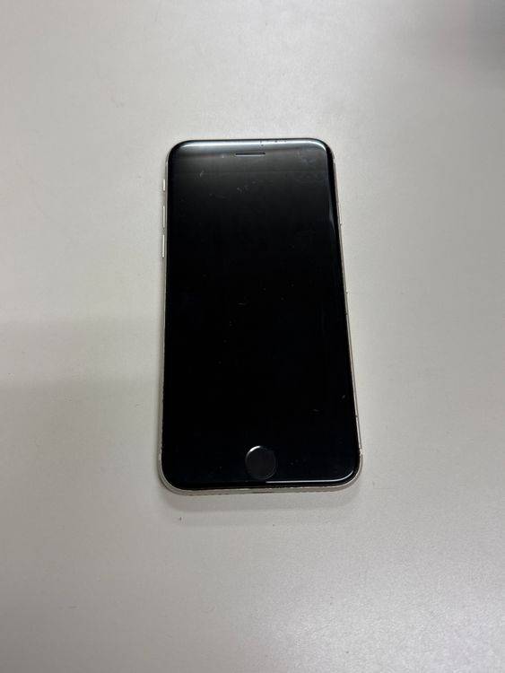 iPhone SE 3 64GB 78% �������饤�� SIM�ե꡼