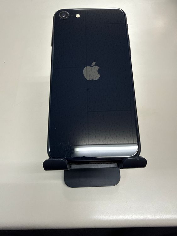 iPhone SE3 64GB 91% SIM�ե꡼ �ߥåɥʥ���