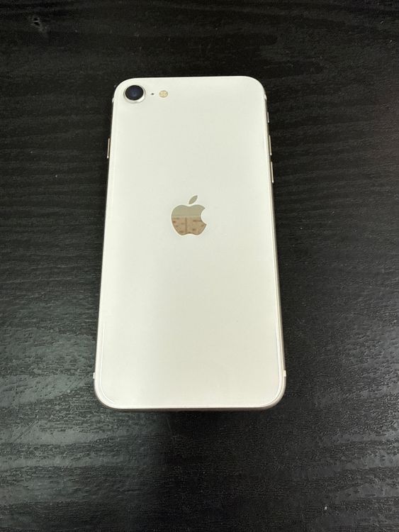 iPhone SE3 64GB 82% SIM�ե꡼ �������饤��