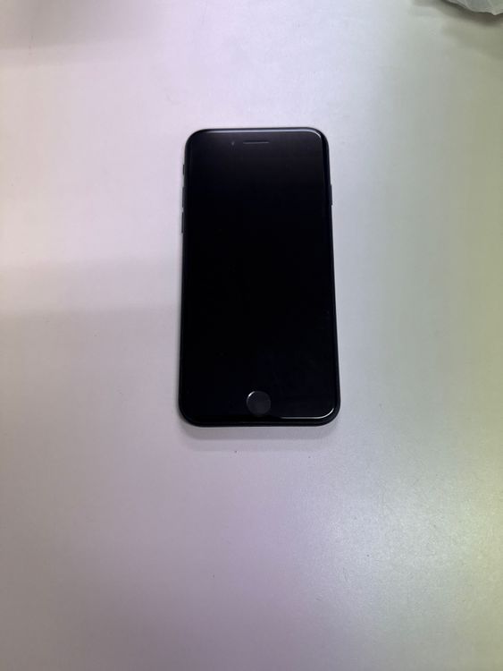 iPhone SE 3 64GB 77% �ߥåɥʥ���