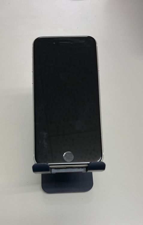 iPhone SE ��3���� 64GB SIM�ե꡼ �������饤��