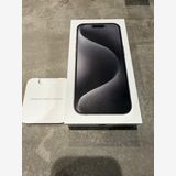 iPhone15 pro 256GB �Хåƥ꡼��������84%