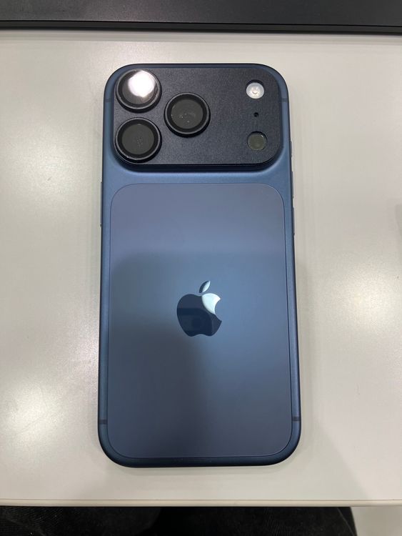 Ķ���� iPhone 17 Pro 256GB �ǥ����ץ֥롼 SIM�ե꡼