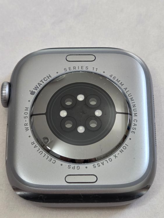Apple Watch 11 ����顼����°�ʴ���