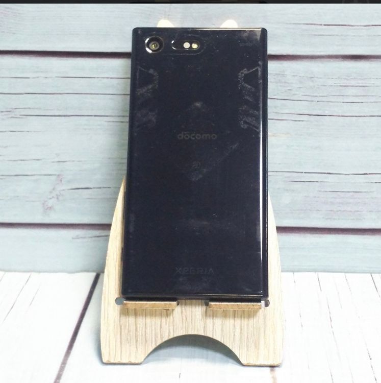 docomo Xperia X Compact SO-02J Black
